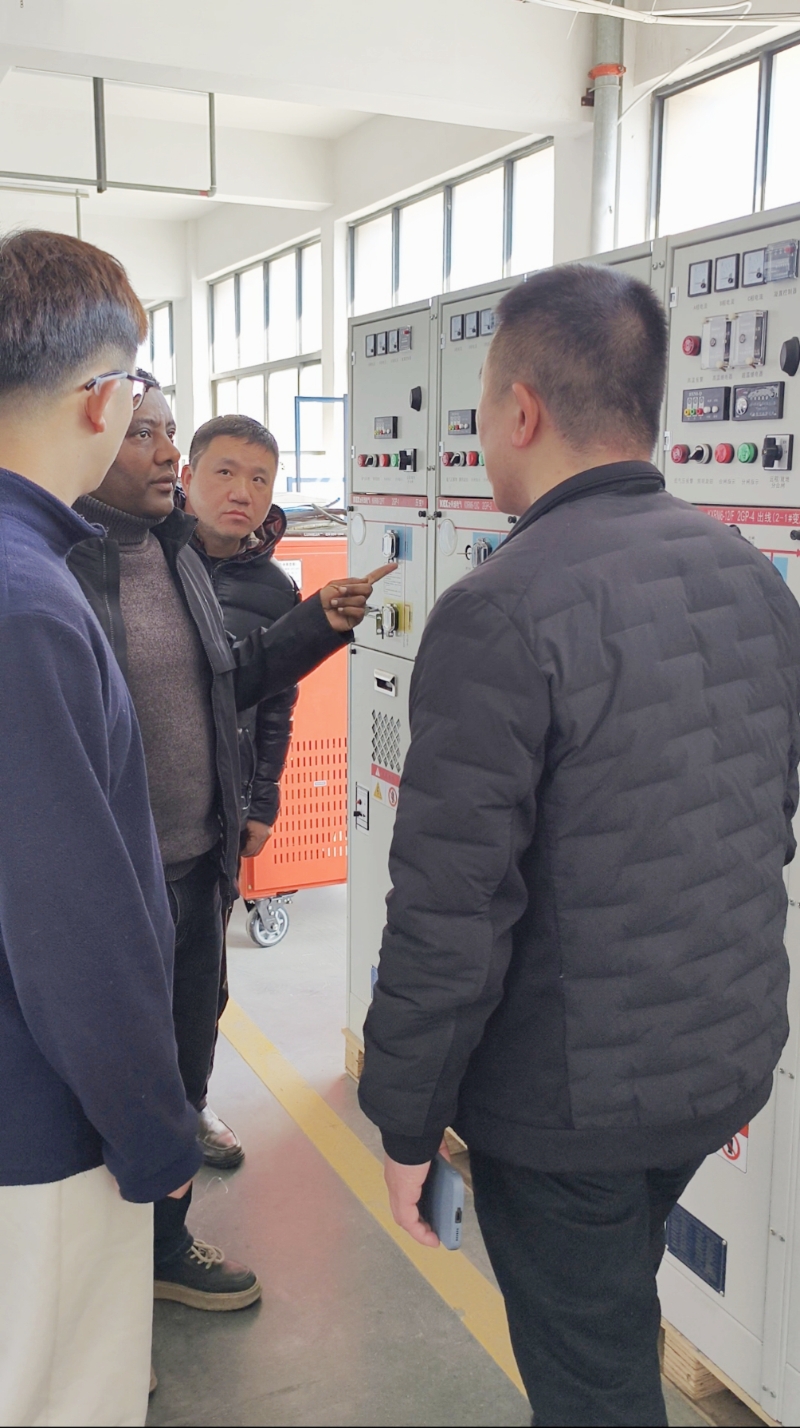 Eksperci EEU odwiedzili Kexun w ramach programu 20 zestawów podstacji